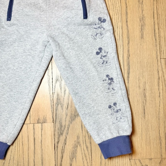 Disney’s Mickey Mouse Toddler Gray and Navy Jogger Pants with Zip Pockets Size 3 - Picture 3 of 8